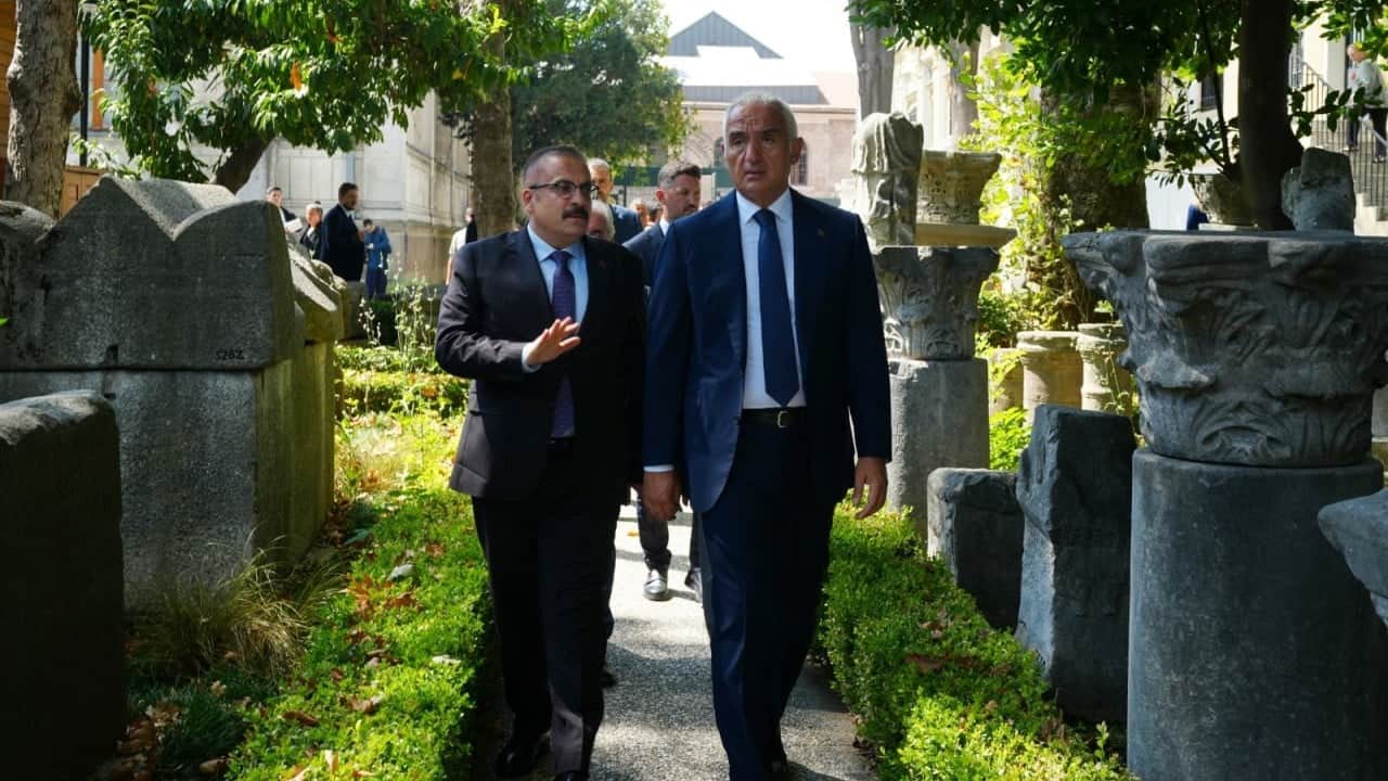Foto - İstanbul Arkeoloji mizelerinde tarihi dönüşüm: 54 bin çini tek tek restore edildi 