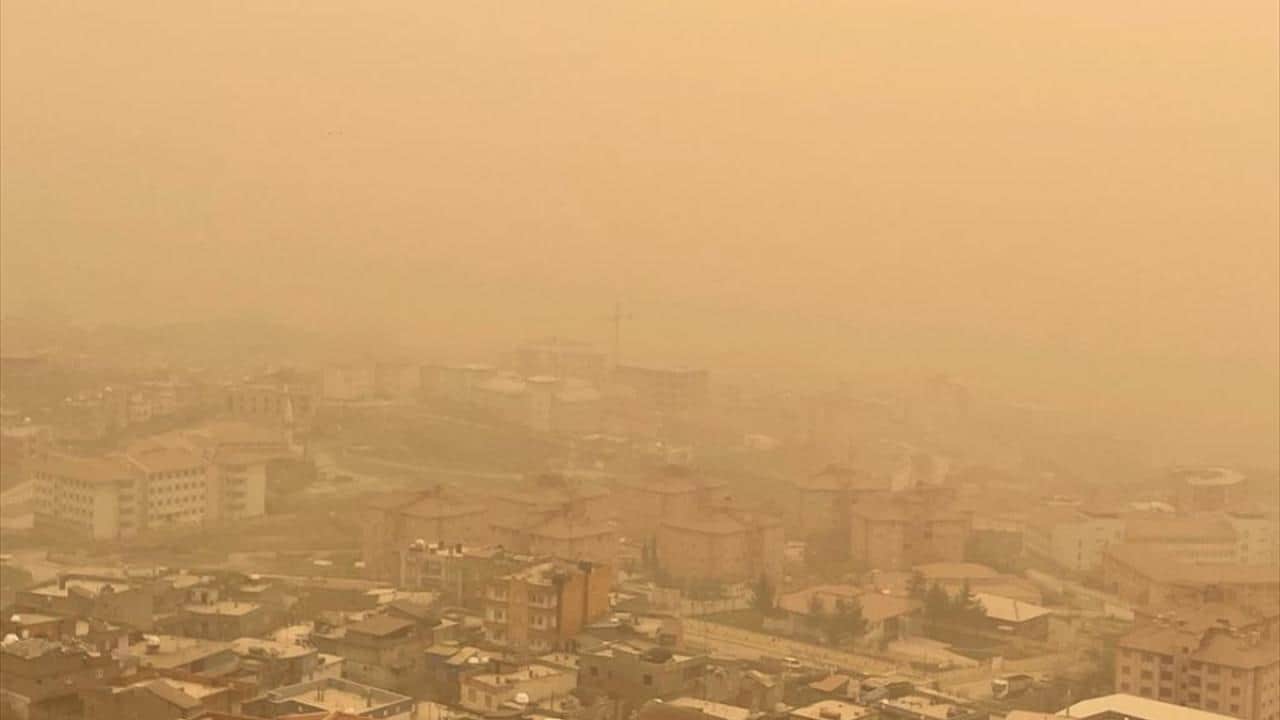 Foto - İstanbul için çöl tozu uyarısı! 3 gün boyunca etkili olacak
