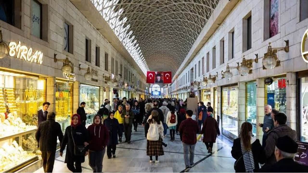 Foto - İstanbul tahtını kaybediyor, şampiyon o il oluyor! Herkes memleketine dönse hangi şehrin nüfusu ne kadar olurdu?