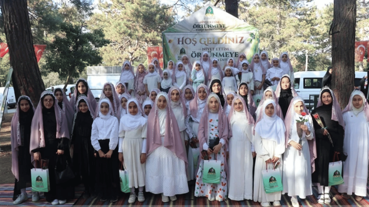 Foto - İstanbul’da 200 kız çocuğundan anlamlı karar: "Emrin başım üstüne"