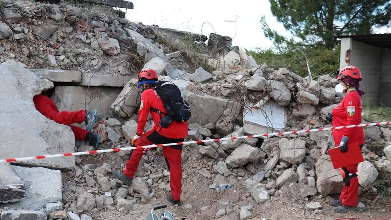 Foto - İstanbul’da beklenen büyük sarsıntı korkusu yeniden alevlendi! Marmara’da bir gecede 51 deprem