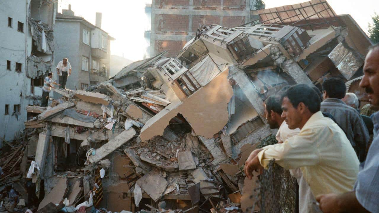 Foto - İstanbul’da beklenen büyük sarsıntı korkusu yeniden alevlendi! Marmara’da bir gecede 51 deprem