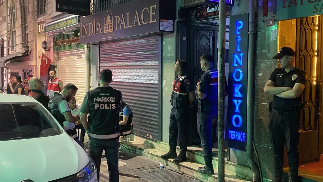 Foto - İstanbul'da çok sayıda mekâna baskın! Polis ve Jandarmadan ortak operasyon