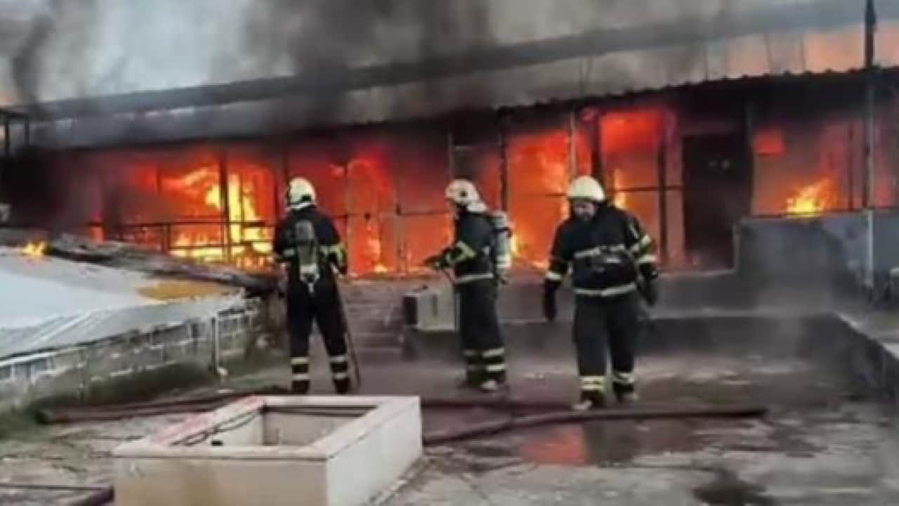 Foto - İstanbul'da korkutan otel yangını: Çok sayıda yaralı var!