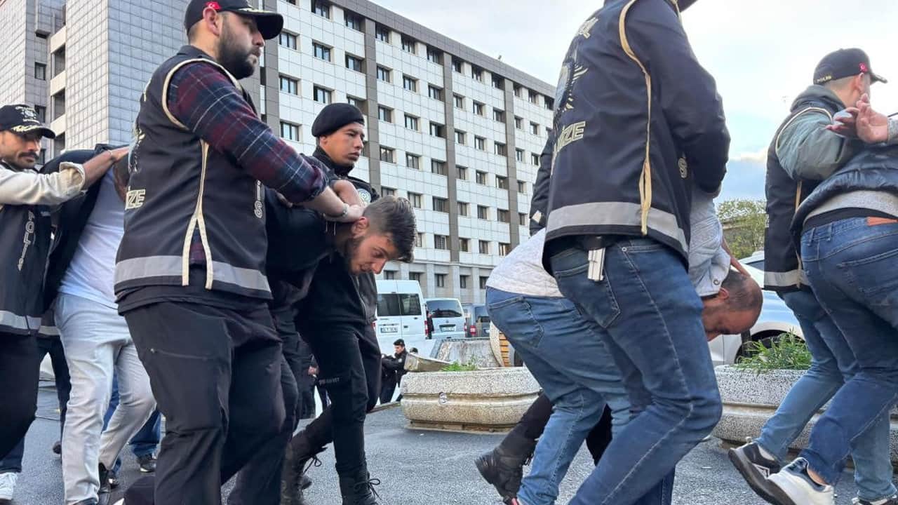 Foto - İstanbul’daki çifte cinayette şoke eden detay! Hamile kadını da vurdular... Arkasından, tüm Türkiye’nin illallah ettiği Daltonlar çıktı