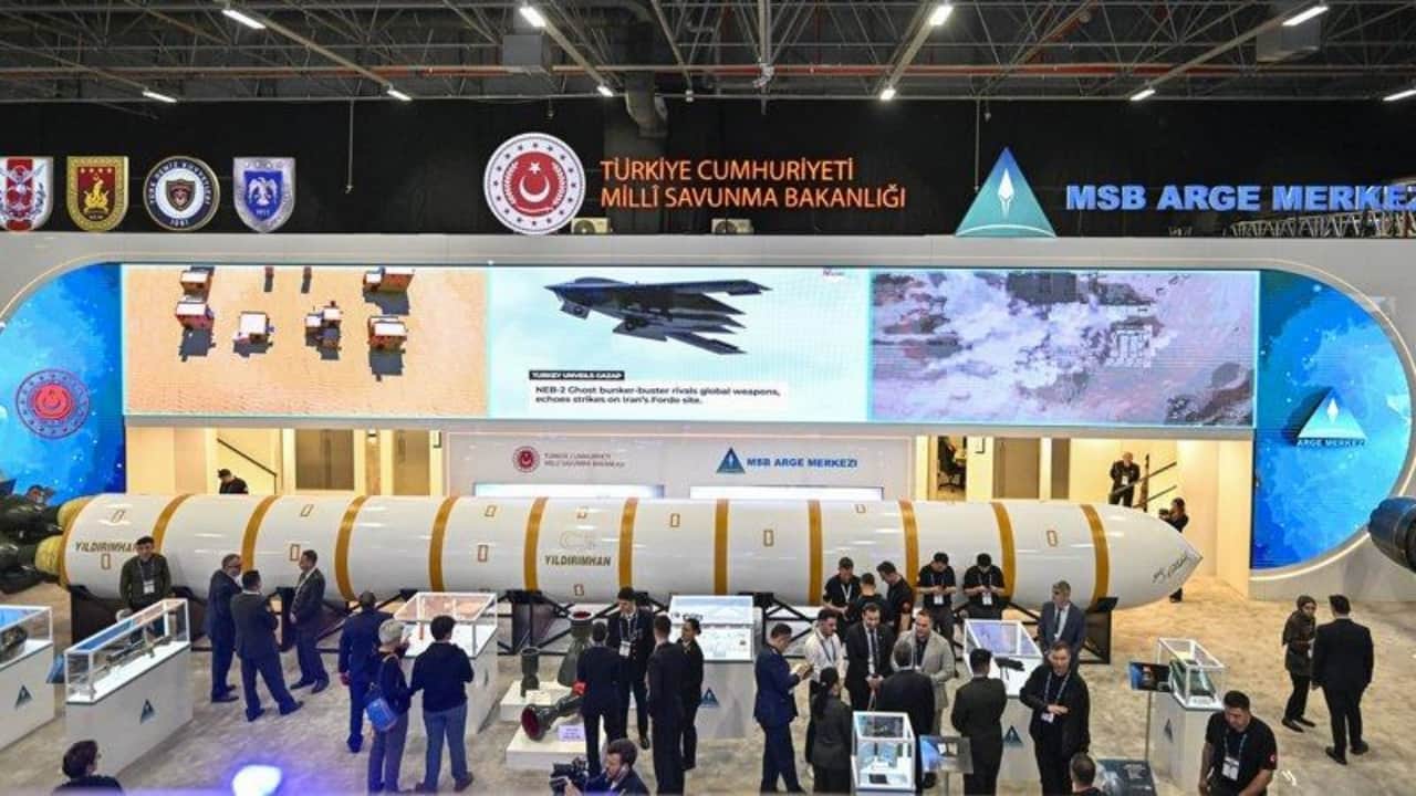 Foto - İstanbul’dan dünyaya gövde gösterisi! Yerli ve milli savunma teknolojileri peynir ekmek gibi kapışıldı