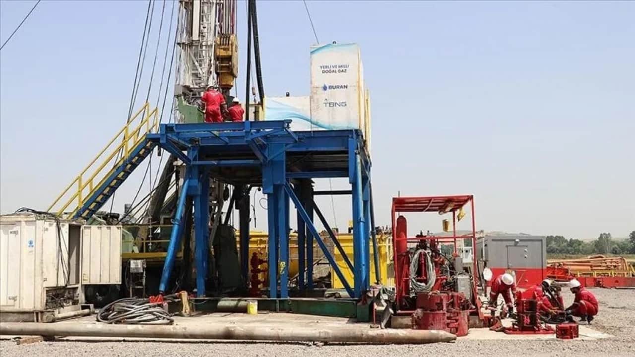 Foto - İstanbul'un dibinde tarihi bekleyiş: 'Doğalgaz fışkırdı' açıklaması her an gelebilir
