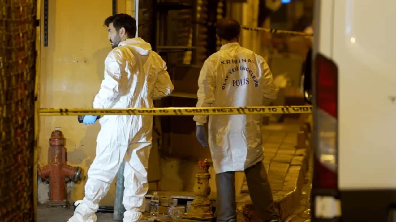 Foto - İstanbul'un göbeğinde kanlı saldırı: 1 kişi hayatını kaybetti!
