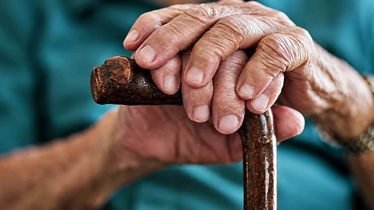 Foto - İşte, 5 soruda yaşlı bakım sigortası! 9,6 milyon kişiyi ilgilendiriyor… Yaşlılar için yeni sigorta modeli geliyor