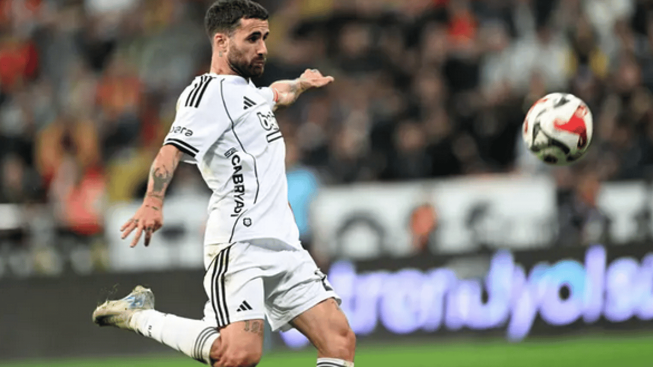 Foto - İşte Beşiktaş'a sırtını dönen Rafa Silva'nın yeni takımı! Git de gör gününü be adam...