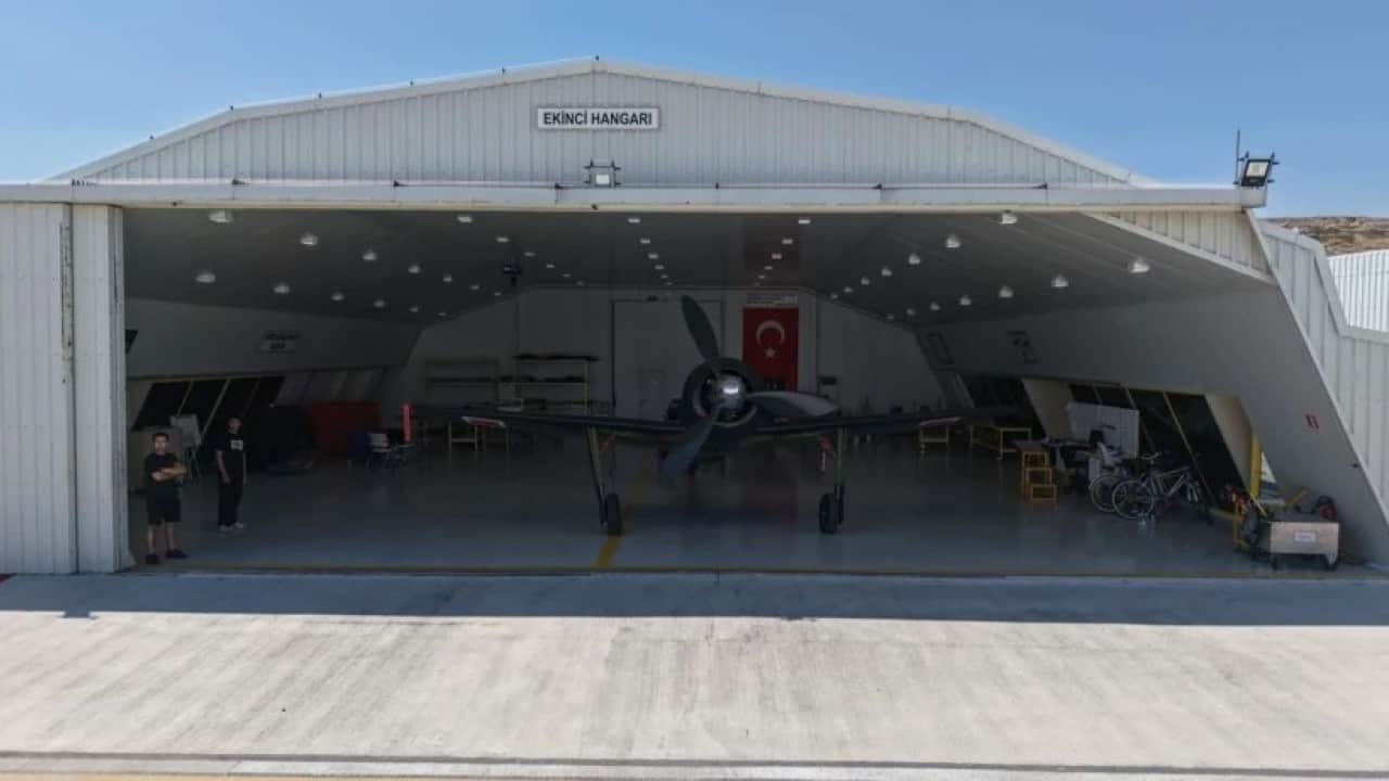 Foto - İşte bu hiç hesapta yoktu: Tarihin en korkulan savaş uçağı 83 yıl sonra Türkiye’de havalandı