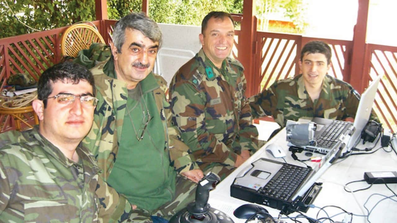 Foto - İşte Özdemir Bayraktar’ı "vazgeçmekten" döndüren telefon... Bir askerin yakarışı Türkiye’yi süper güç yaptı