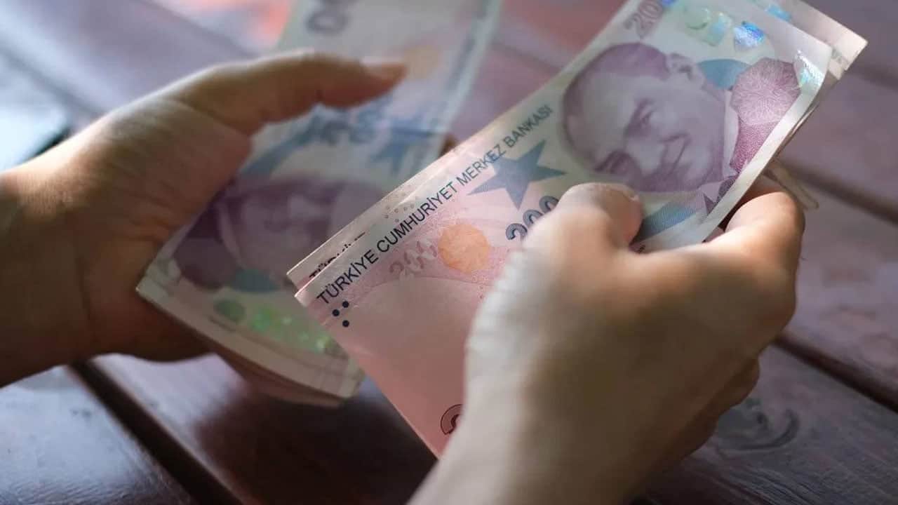 Foto - İşten çıkarılanlar dikkat! 6 ay şartına AYM’den emsal karar