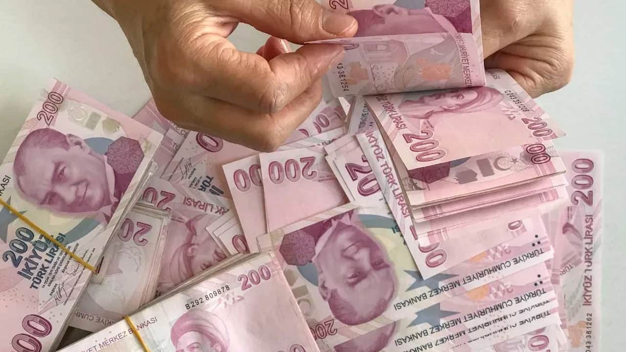 Foto - İşten çıkarılanlar dikkat! 6 ay şartına AYM’den emsal karar