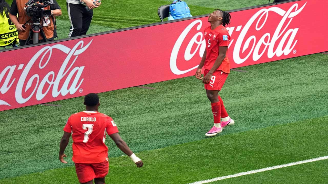 Foto - İsviçre, Kanada'yı devirdi! Her iki takım da son 32'ye turladı