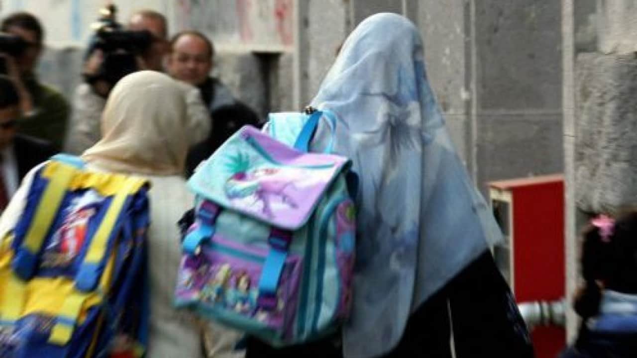 Foto - İtalya başbakanından haddini aşan sözler: Meloni’den burka ve başörtü yasağı