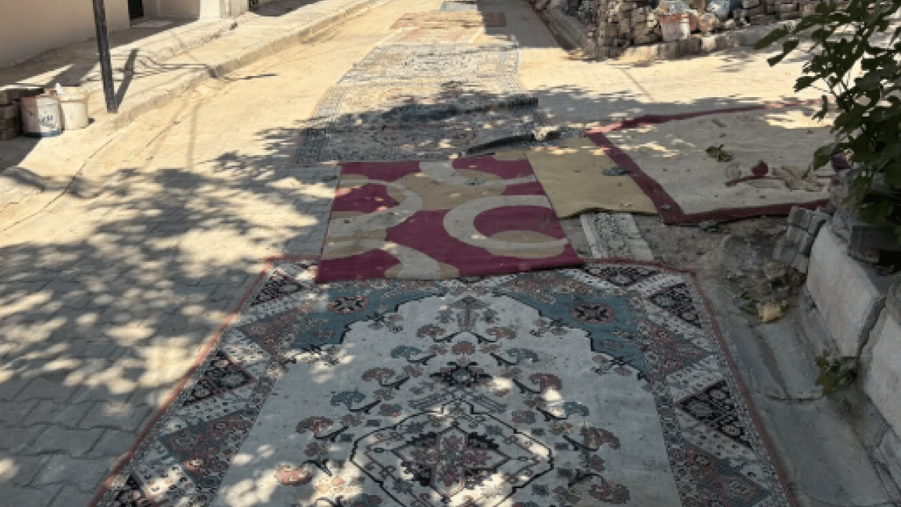 Foto - İzmir'de belediye kılını kıpırdatmadı: Vatandaş çareyi kendi buldu!