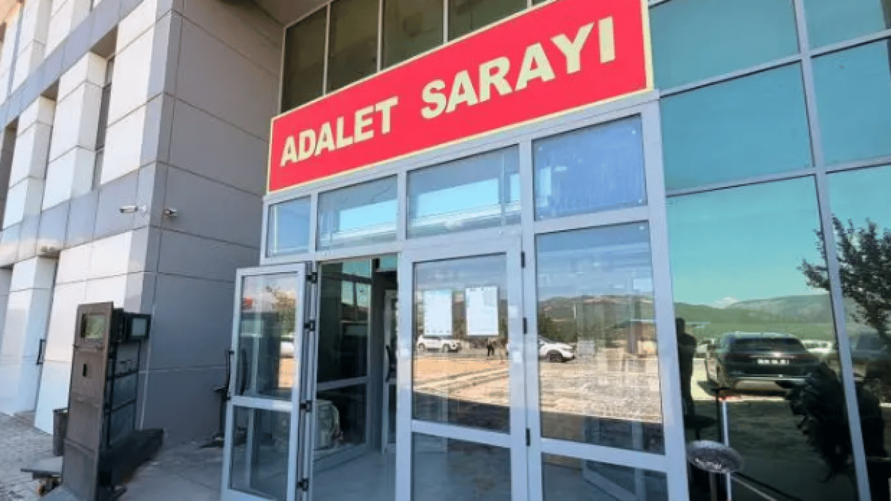 Foto - JASAT devreye girdi: Anne ve babası 9 yıldır bekliyor!