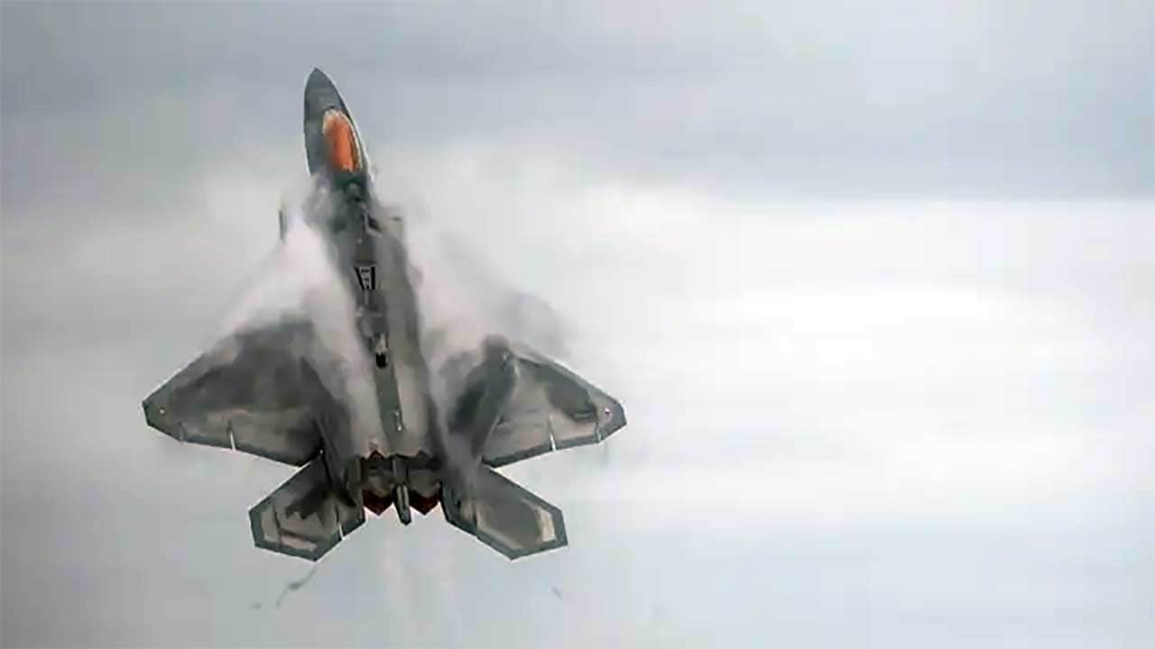 Foto - KAAN'ın bile atası olan F-22 kimseye satılmıyor! ABD en yakın müttefiklerine bile vermiyor
