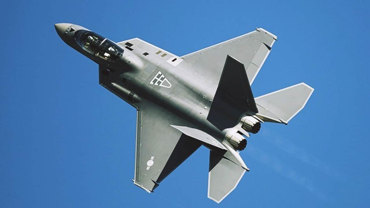 Foto - Kaan'ın rakibi KF-21'i dünyaya tanıttılar! Yapan 'dost ülke' ama bizim için sıkıntılı bir yanı var