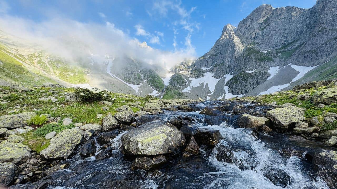 Foto - Kaçkar Dağı’nda kayboldu! İngiliz turist için kurtarma çalışması başlatıldı
