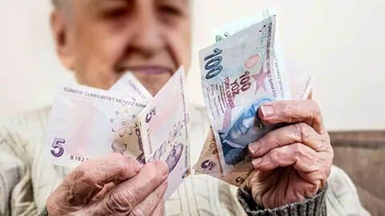 Foto - Kademeli emeklilik bekleyenlere net cevap! Vedat Işıkhan'dan flaş açıklama