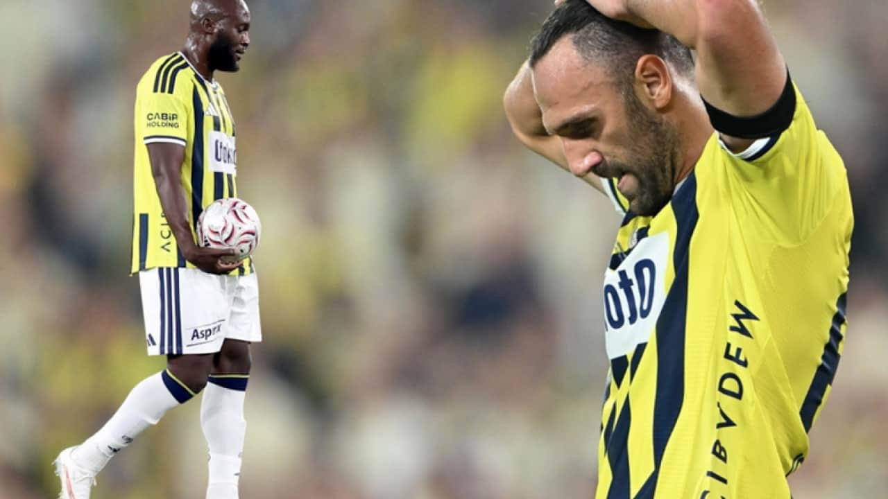 Foto - Kadıköy bu konuyu tartışıyor: Fenerbahçe'nin 2 forveti yaklaşık 200 kilo!