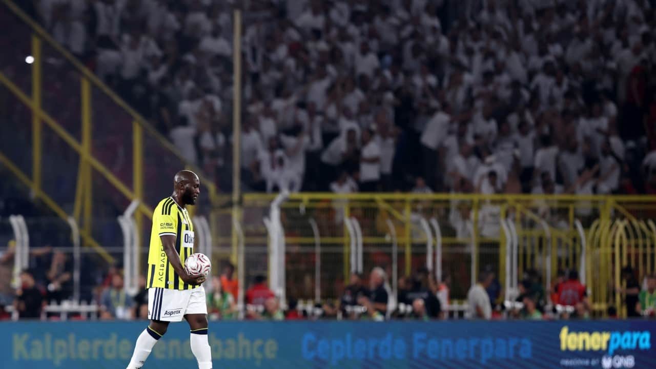 Foto - Kadıköy'de deprem: Kasımpaşa'da oynasalar kimse garipsemez! Fenerbahçe taraftarları çıldırdı