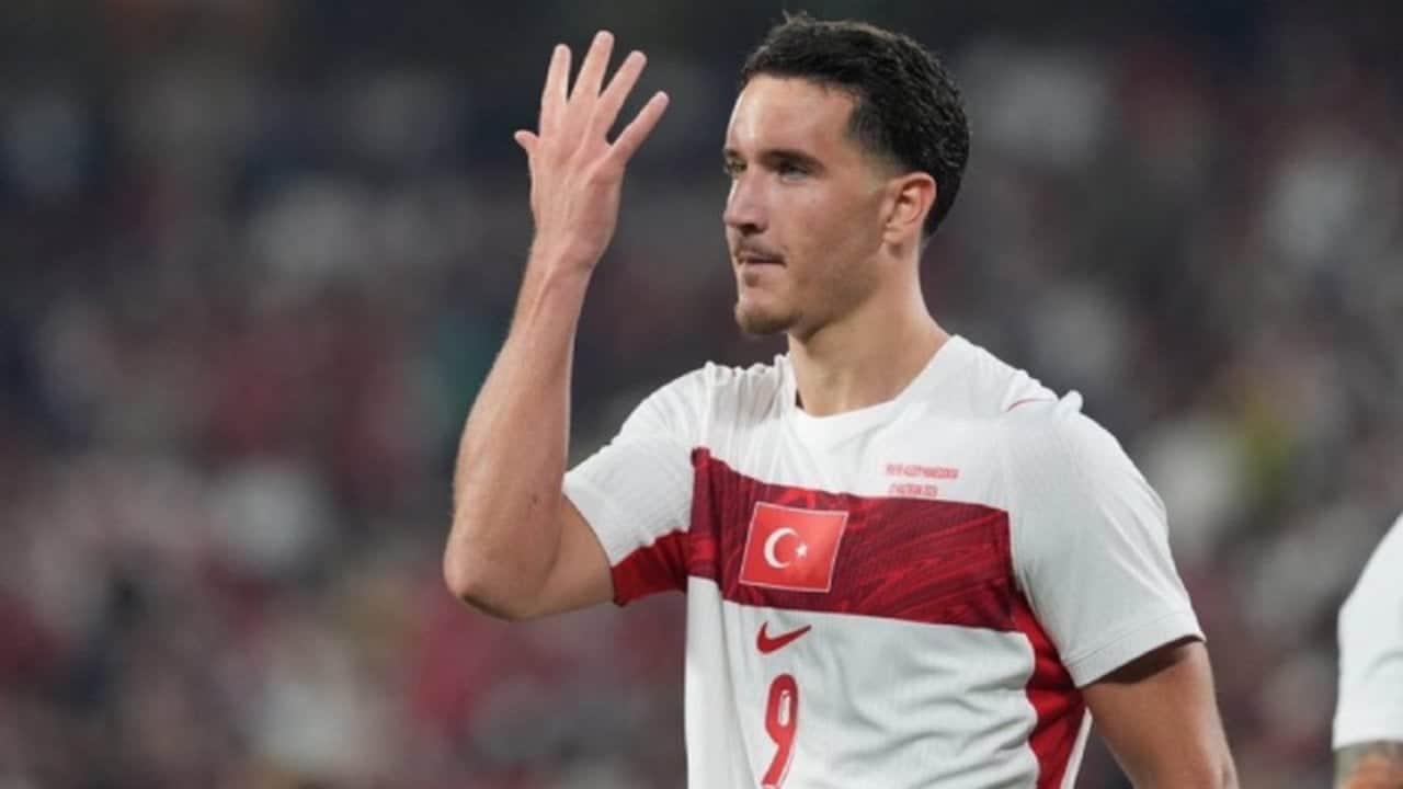 Foto - Kafaya koydular, Süper Lig’i zangır zangır sallayacaklar! Galatasaray, gece yarısı işi bitirip milli yıldızı da aldı