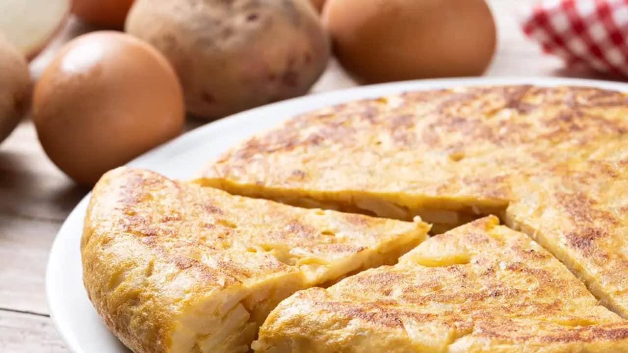 Foto - Kahvaltının en doyurucu tarifi: Patatesli omlet (çok pratik) : Bildiklerinizi unutturacak lezzet paha biçilemez