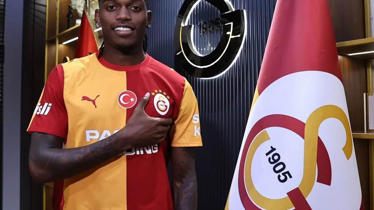 Foto - KAP açıklamasında yer almadı! Leao’nun sözleşmesinde özel madde