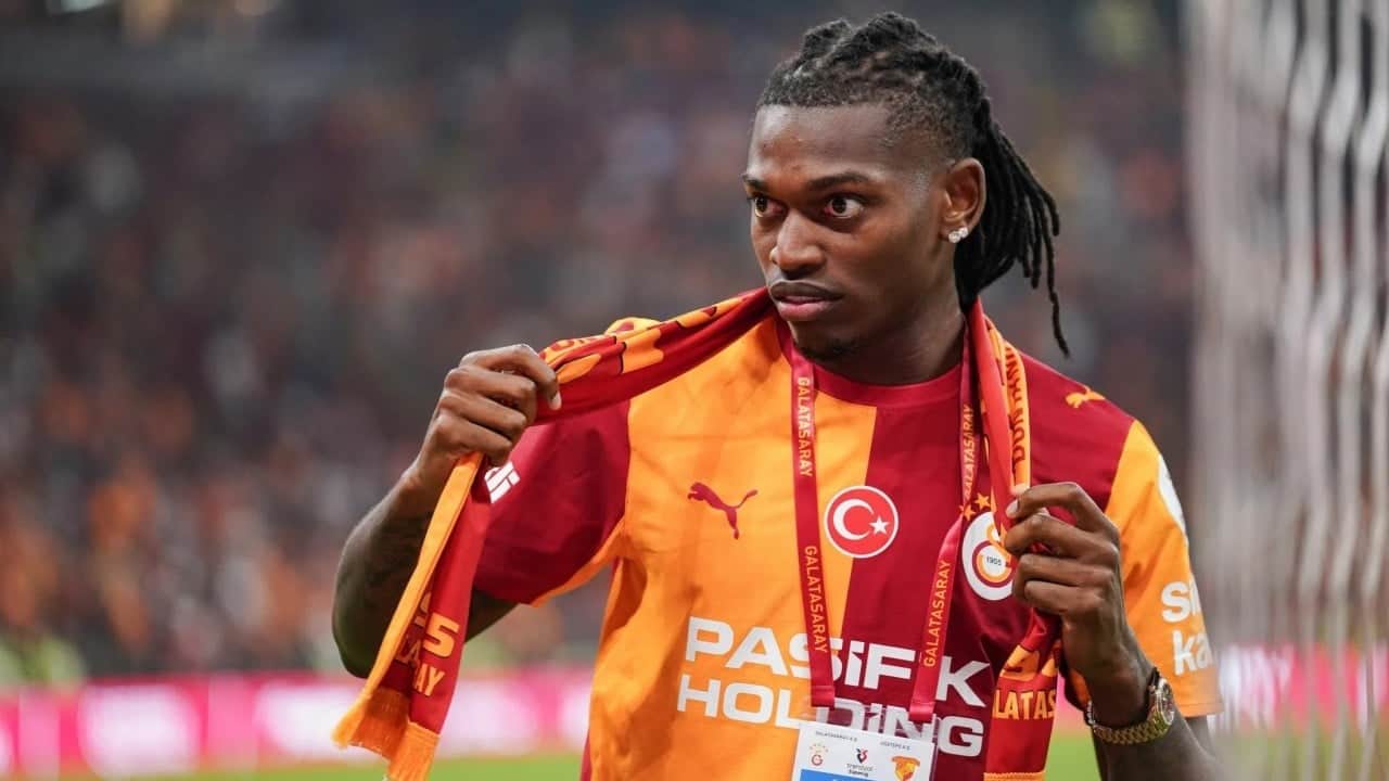 Foto - KAP açıklamasında yer almadı! Leao’nun sözleşmesinde özel madde