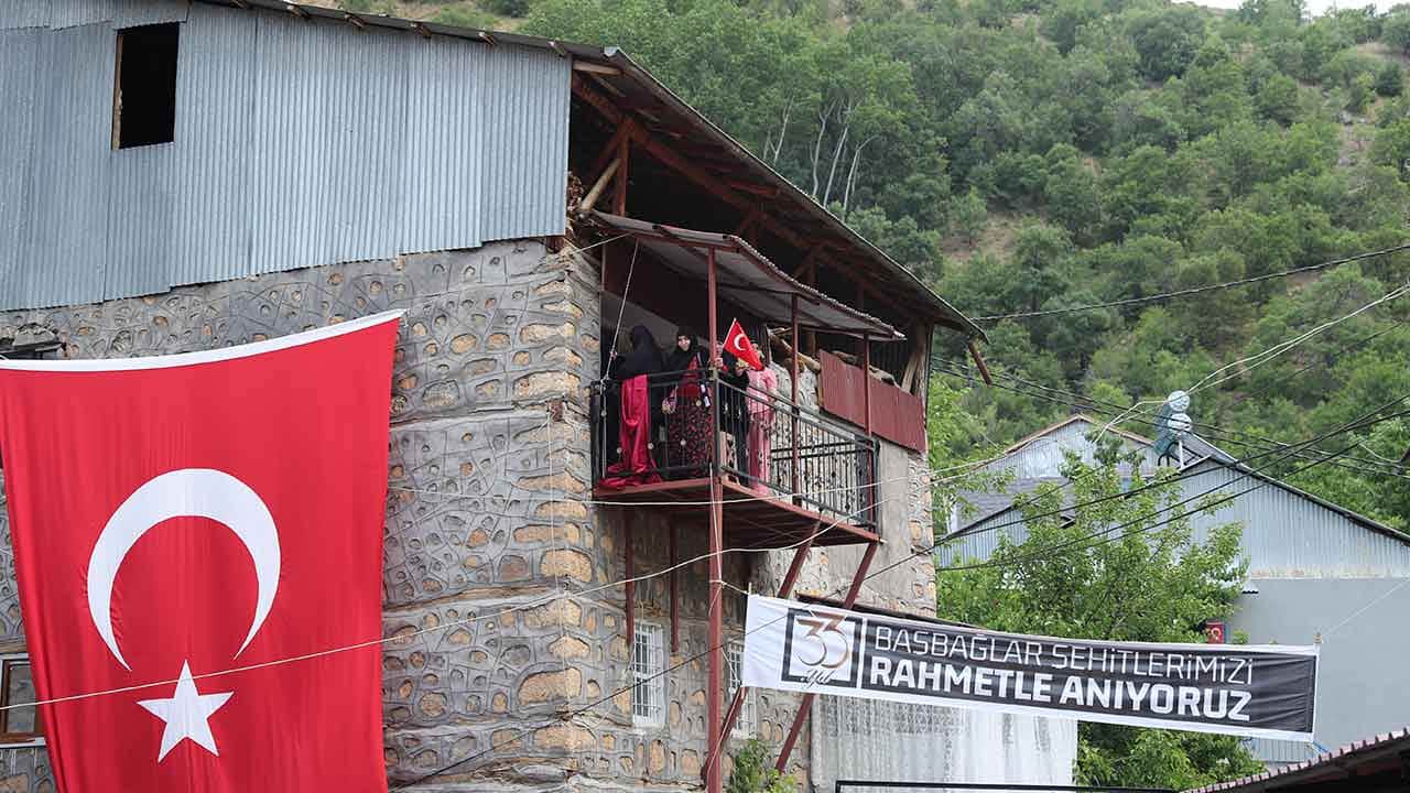Foto - Kapanmayan yara! Başbağlar şehitleri dualarla yâd edildi
