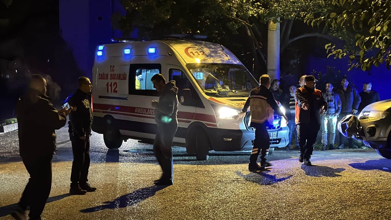 Karabük'te korku dolu anlar! Vatandaşlar sokağa döküldü