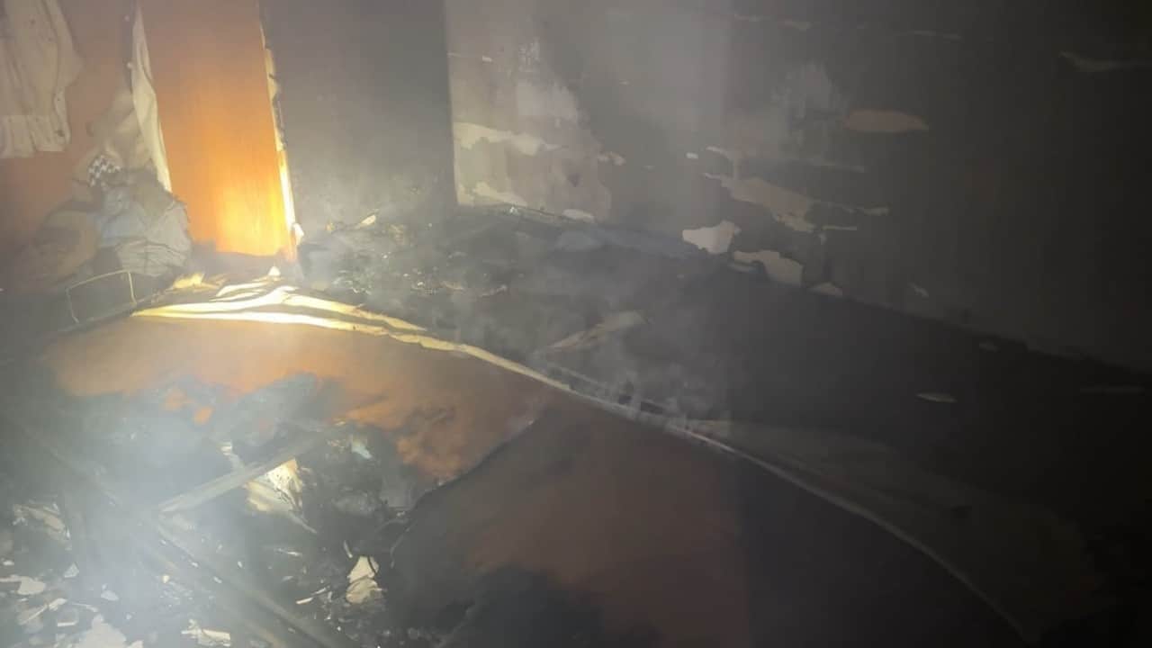 Foto - Karabük’te korkutan yangın! Yabancı öğrencilerin dairesi alevlere teslim oldu!