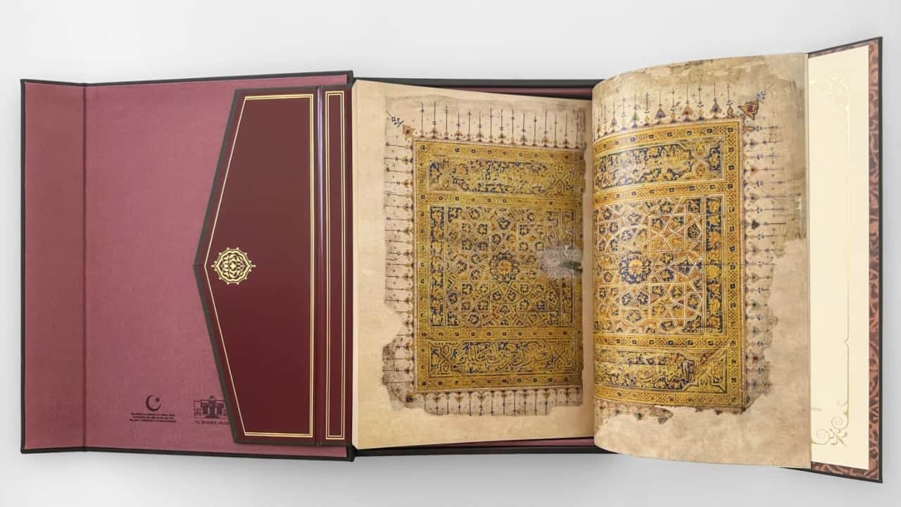 Foto - Karadağ'ın asırlık emaneti Türkiye'de yeniden hayat buldu! Hüseyin Paşa Camii Mushaf-ı Şerifi’nin tıpkıbasımı tamamlandı