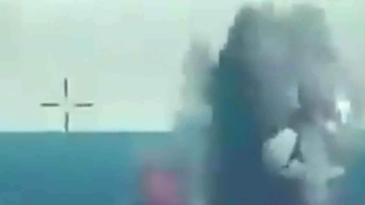 Foto - Karadeniz'de sıcak saatler: Doğalgaz sahasına yaklaşan İDA son anda F-16'larla vuruldu