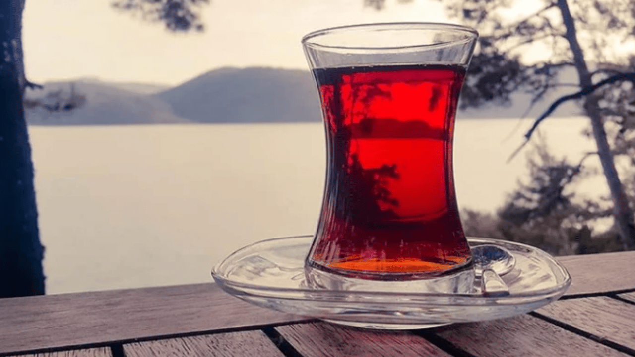 Foto - Karadenizlilerin sırrı ortaya çıktı: Çayın acısı nasıl azaltılır?