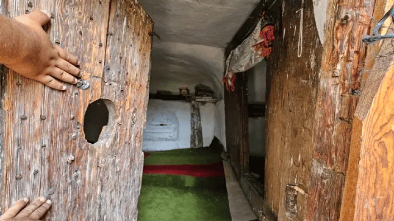 Foto - Bu mesciti gören bir daha bakıyor! Hikayesi herkesi şaşırtıyor!
