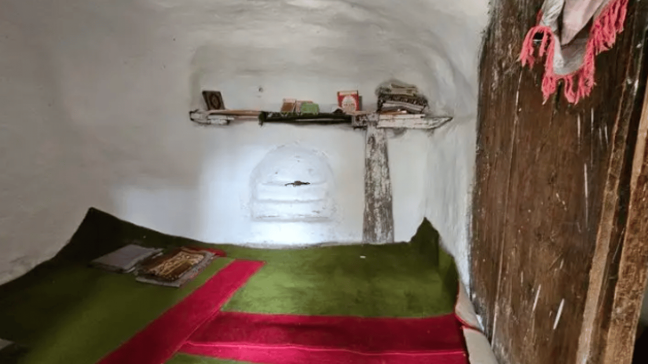 Foto - Bu mesciti gören bir daha bakıyor! Hikayesi herkesi şaşırtıyor!