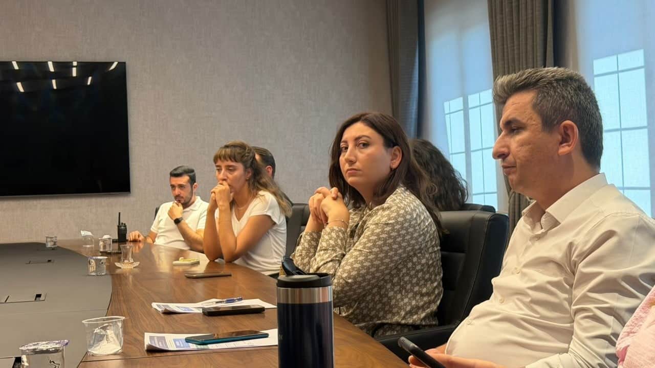 Foto - Kaymakamı Yüksel Çelik başkanlığında Öğrenci Devamsızlığı Nedenleri ve Çözümleri Çalıştayı Ümraniye’de düzenlendi