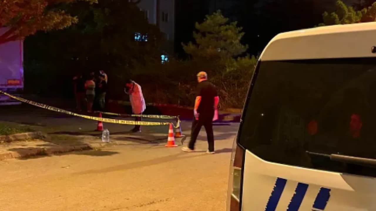 Foto - Kayseri'de akrabalar birbirine girdi: 24 yaşındaki genç bıçaklandı!