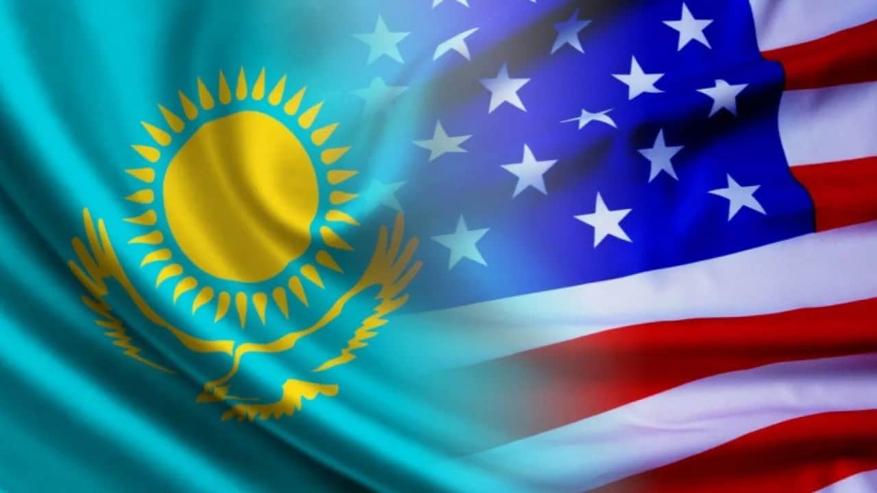 Foto - Kazakistan'dan tarihi ayıp! 'Tam bir maskaralık' diyerek tepki gösterdi