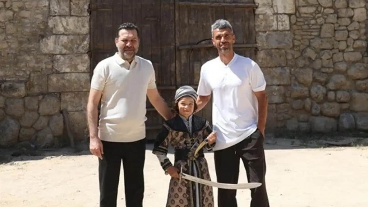 Foto - Kenan Sofuoğlu'nun 7 yaşındaki oğlu o diziye katıldı: TRT'de oynayacak