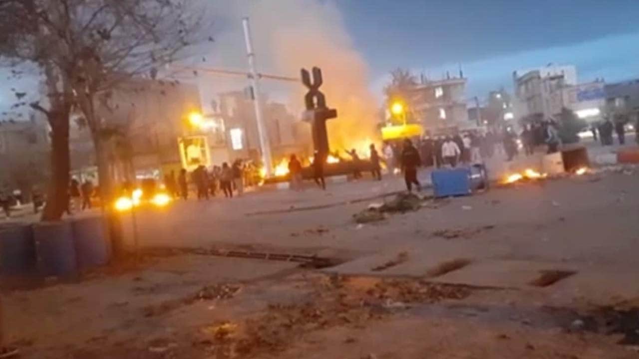 Foto - Kendi vatandaşlarını öldürüp suçu hükümete atacaklardı! Gözaltılar var, çok sayıda mühimmat ele geçirildi