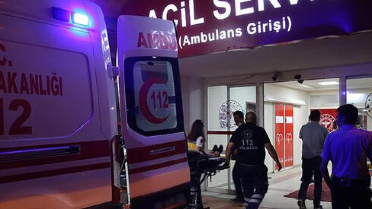 Foto - Kimliğini gizleyip kamufle oldu! Hastanenin acil servisine giden vali yardımcısından dikkat çeken paylaşım