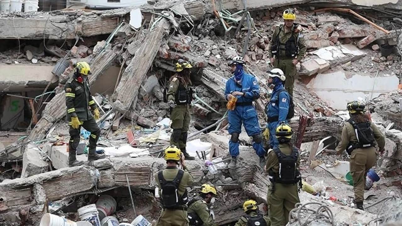 Foto - Kolombiya'da can kaybı 312'ye yükseldi Depremin maliyeti 9,5 milyar dolar