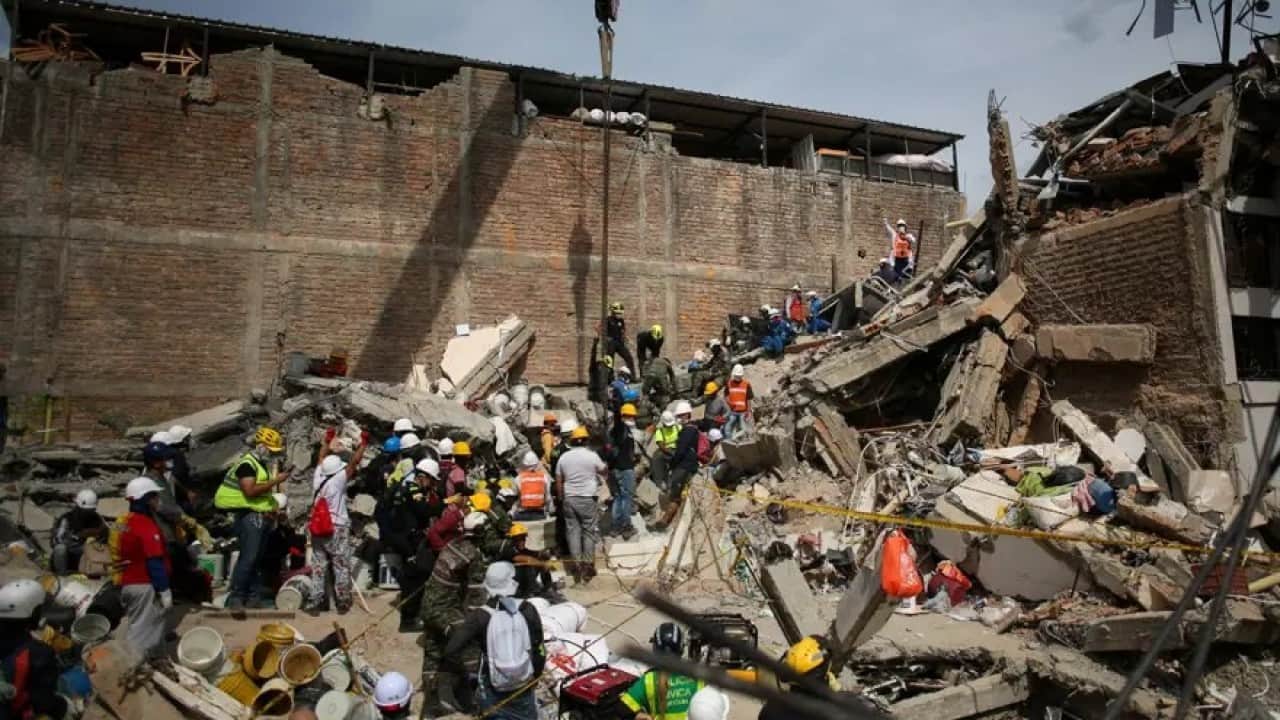 Foto - Kolombiya'da can kaybı 312'ye yükseldi Depremin maliyeti 9,5 milyar dolar