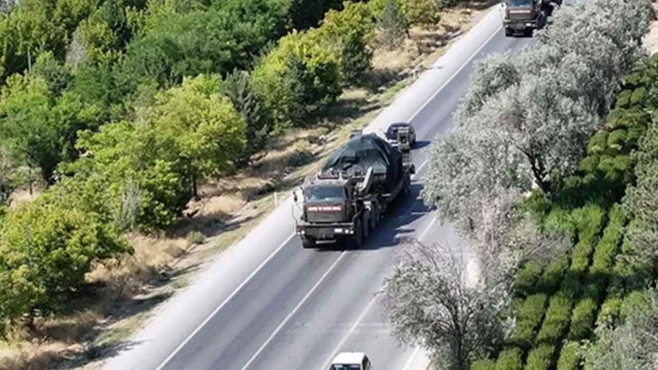 Foto - Konya’da sıcak saatler: Yüzlerce tank, askeri araç yola çıkıp ilerlemeye başladı