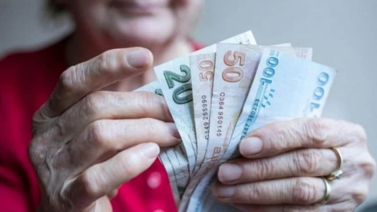 Foto - Kulislerdeki iddia gerçek olursa yüzler gülecek! Emekliye bir defaya mahsus 'dev zam' 